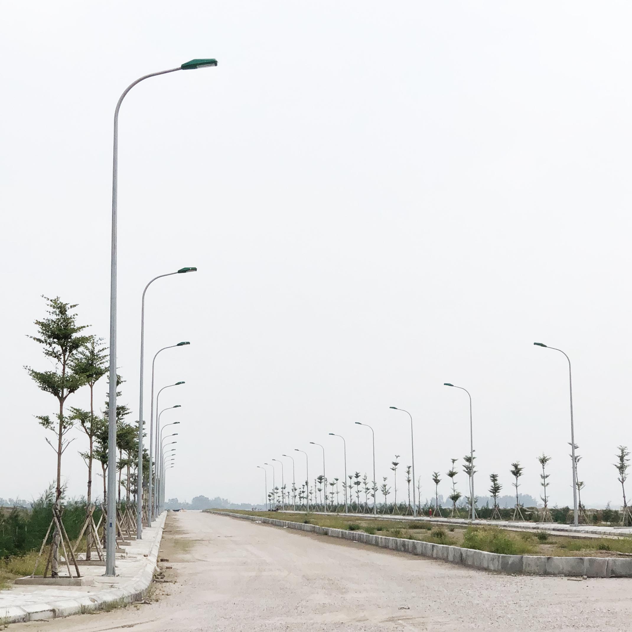 CỘT ĐÈN PHA